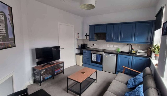 Central 1BDR City Pad Shop and Stroll in Dublin