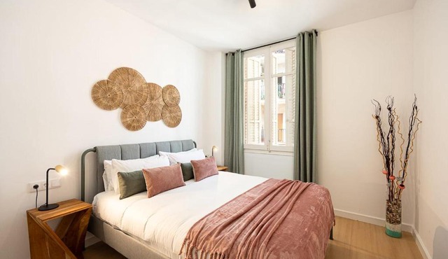 Charming 2br In Trendy Gracia
