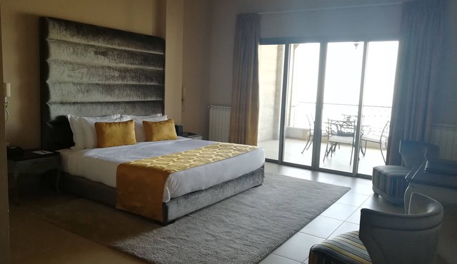 Cherry Blossom Boutique Hotel