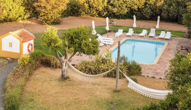 Cottage 'Herdade Da Ordem' with Shared Pool, Shared Garden and Wi-Fi in Cabeço de Vide