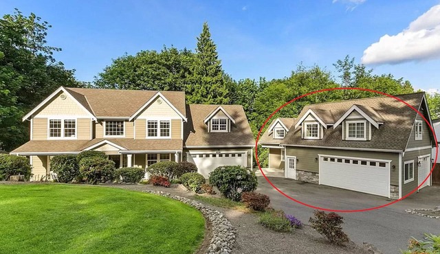 Cozy 2 Bedroom 1 Bath Apartment in Bothell
