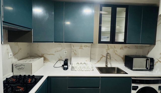 Cozy 2-bedroom Apartment in Pontinha, Portugal