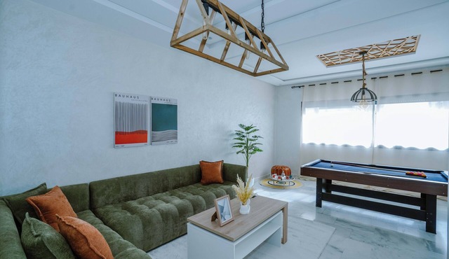 Cozy 2-bedroom apartment with Pool Table Fes