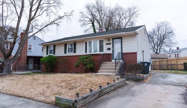 Cozy Eclectic Lanham Suite - Close to DC! in Lanham
