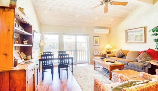 Cozy Mountain Abode with WiFi, Pool, & Perfect Location Near Downtown Ketchum in Sun Valley