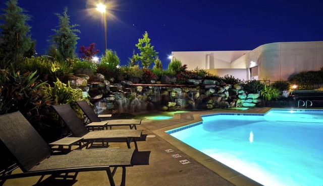 DoubleTree by Hilton Pleasanton at The Club in Pleasanton