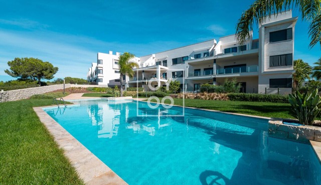 Golf Vista Penthouse, golf views, rooftop dining - by Oyoostays in Pilar de la Horadada