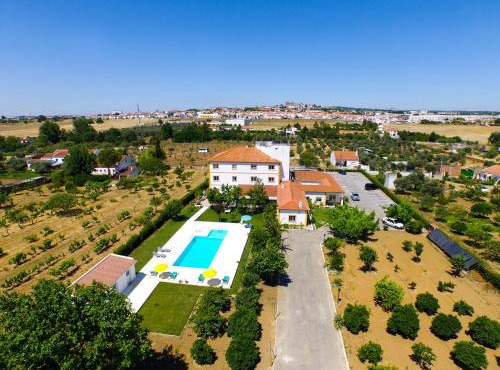 Graca Hotel in Evora