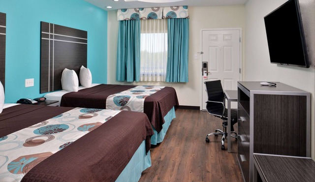 Great Relaxing Overnight Stay! 3 Spacious Units! Minutes Away to Old Town Spring in Spring