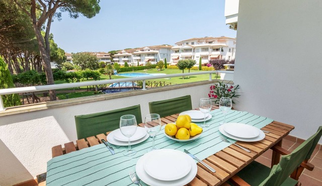 Green Mar H by Interhome