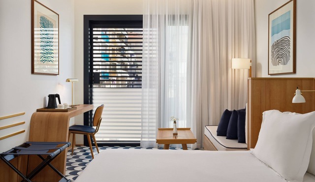 H10 Porto Poniente