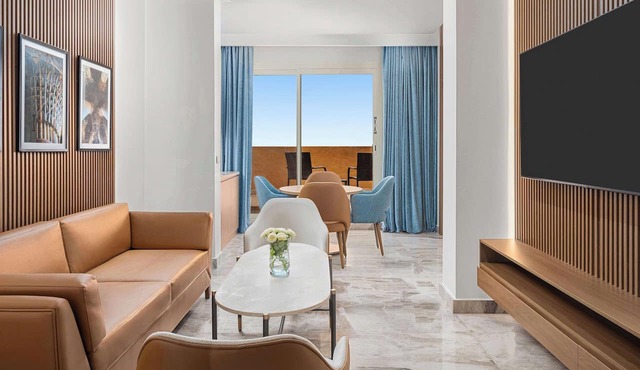 Hilton Alexandria Green Plaza