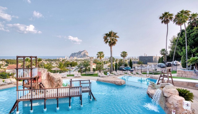 Holiday Apartment "Clementina Imperial Park" with Sea View, Shared Pool & Wi-Fi