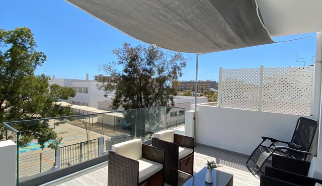 Holiday Apartment "T2 Olhão" with Sea View, Private Terrace & Wi-Fi