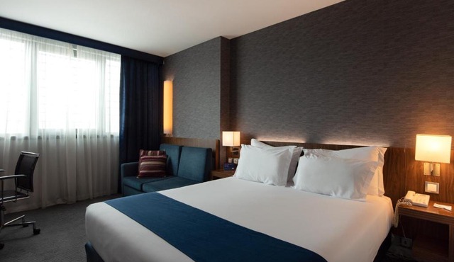 Holiday Inn Express Lisbon Airport by IHG