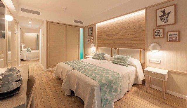 Hotel Ambassador Playa II