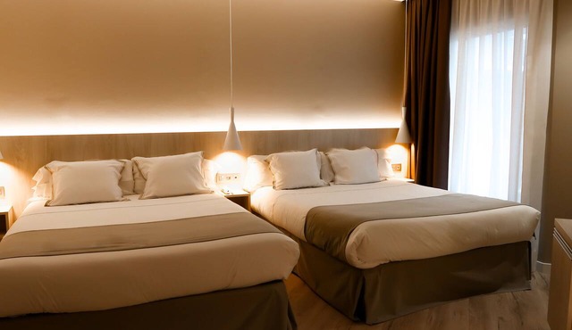 Hotel Bernat II