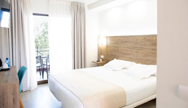 Hotel Boutique Calas de Alicante in Alicante