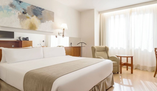 Hotel ILUNION Les Corts Spa