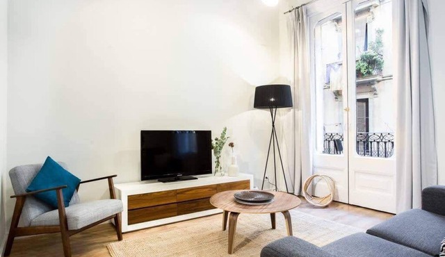 Huge 4bedroom with terrace in Las Ramblas