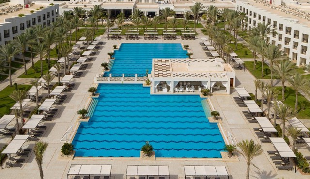 JAZ Elite Crystal, Almaza Bay