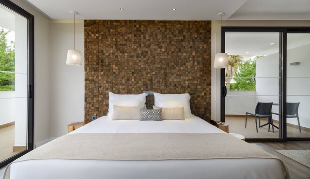 Jupiter Marina Hotel - Couples & Spa