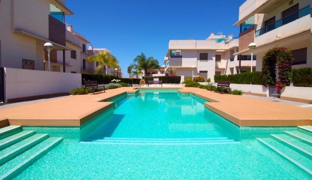 Large Modern 3BR Apartment, Gated Community, Ciudad Quesada Pool sleeps 6 guests in CUIDAD QUESADA