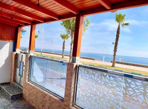 Las Brisas Beachfront Mekad private