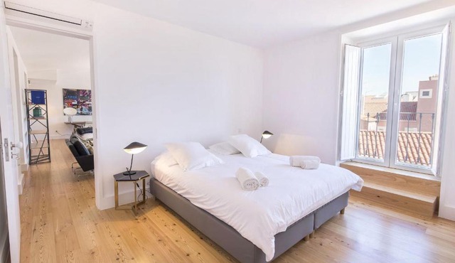 LovelyStay - Luxury Oasis in Bairro Alto
