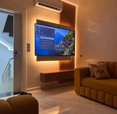Luxury apartment & great location