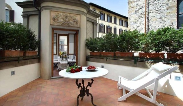 Luxury Apartment in Florence "TERRAZZA DE' MEDICI" in Firenze