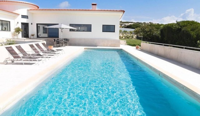 Luxury Beach Villa - Amoreira
