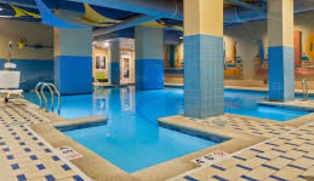 Luxury Beachfront Resort Studio w/Kitchenette in VA Beach Sleeps 2 in Virginia Beach