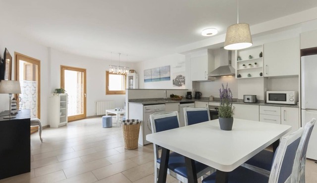 MEDITERRANEAN APARTMENT 3 minutes TO THE BEACH 3