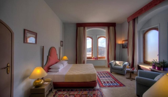 Mir Amin Palace Hotel