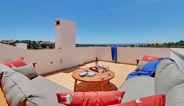 New Spacious modern 3-bedroom townhouse with sea view