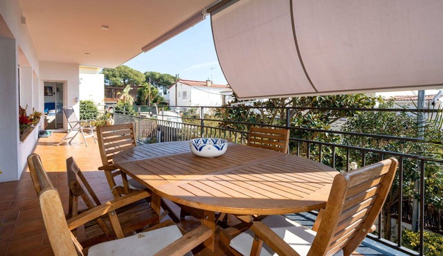 Nice apartment for 6 people with WIFI, TV and terrace
