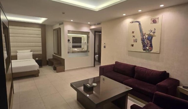 Opera Hotel