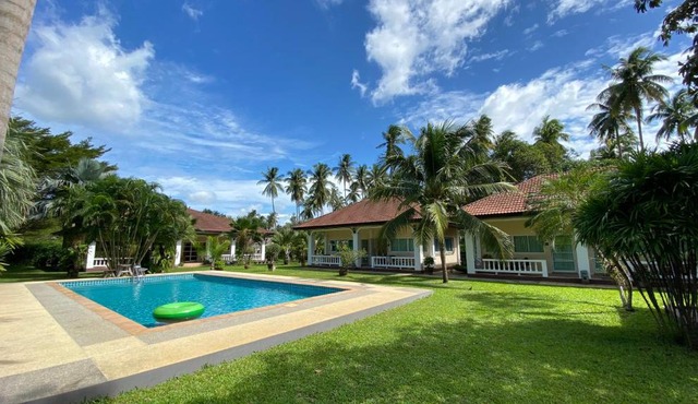 Palm Gardens Resort, Bang Saphan in Bang Saphan