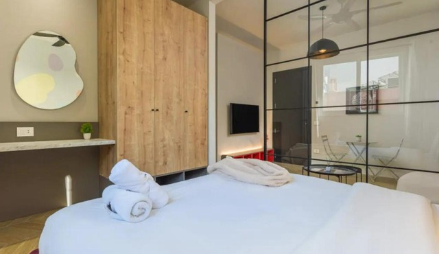 Paris 1BR Gemmayze