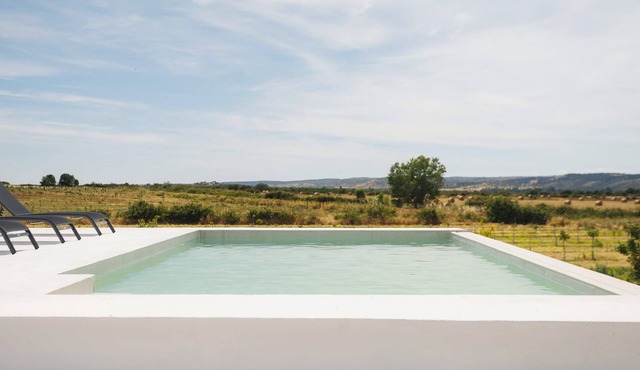 Pistachio Grey Villa, A Nature Retreat in Idanha-a-Nova in Idanha-a-Nova