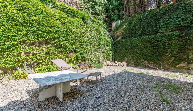 Premia Villa. Near the beach and the mountain