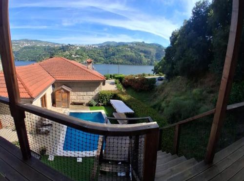 Private Pool Douro River View Villa in Baiao