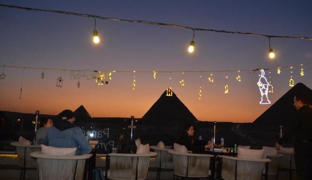 Pyramids Gold Hotel in Cairo