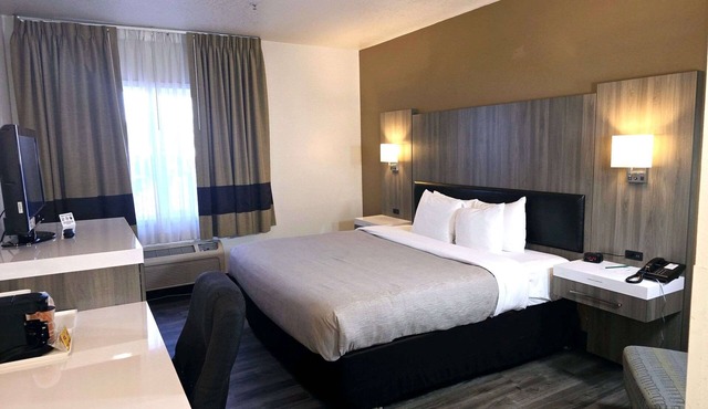 Quality Inn & Suites Longview Kelso in Longview
