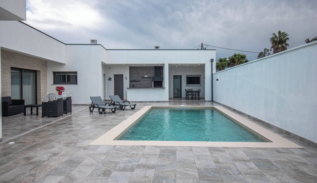 Quinta das Oliveiras, Casa moderna & Confortável in Leiria