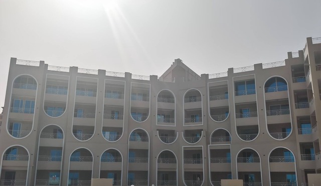 Ramses Dream: Panoramic Red Sea View, Modern Pool & Royal Comfort
