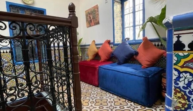Riad borj blue