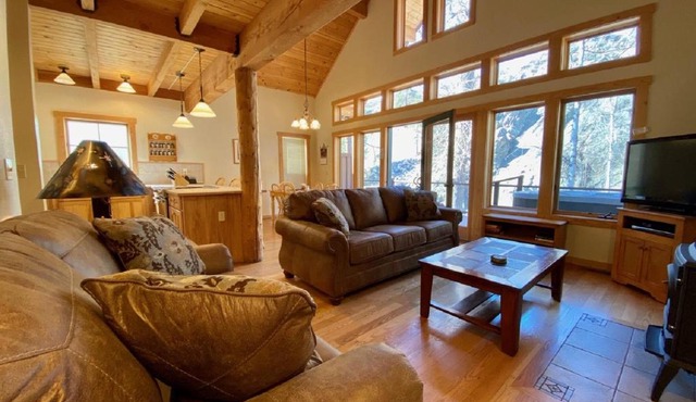 River's Edge Resort in Winthrop