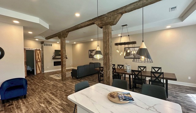 Riverstone Villa #2 - Accessible Family Suite in Bellevue